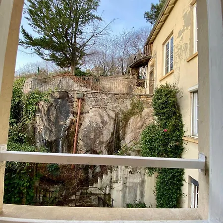 Les Jardins Suspendus - Private In A Shared