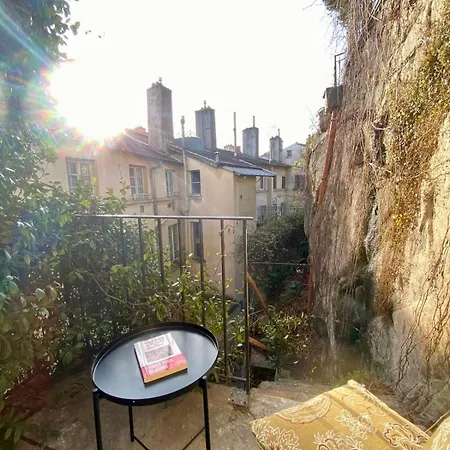 Les Jardins Suspendus